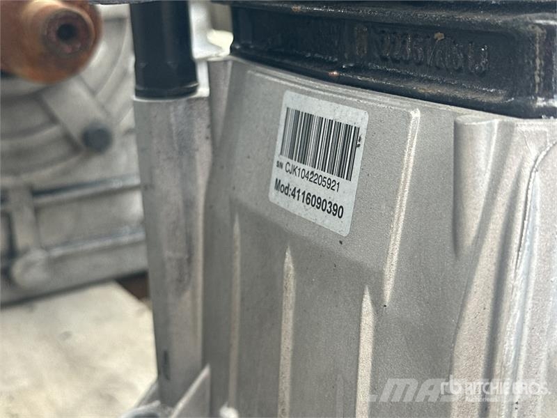 Quantity of (6) Pump Units Air Compressor Компресори