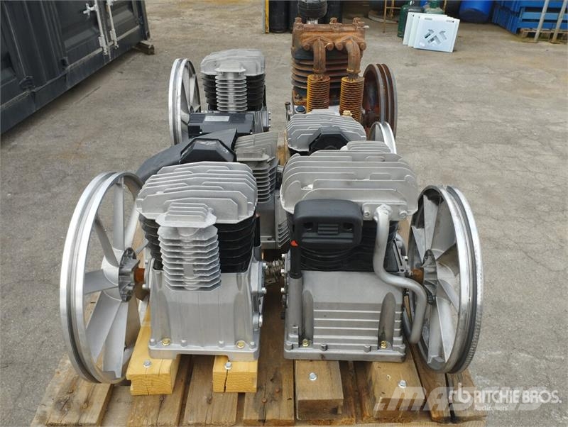 Quantity of (6) Pump Units and Engines Air Compres Kompresszorok