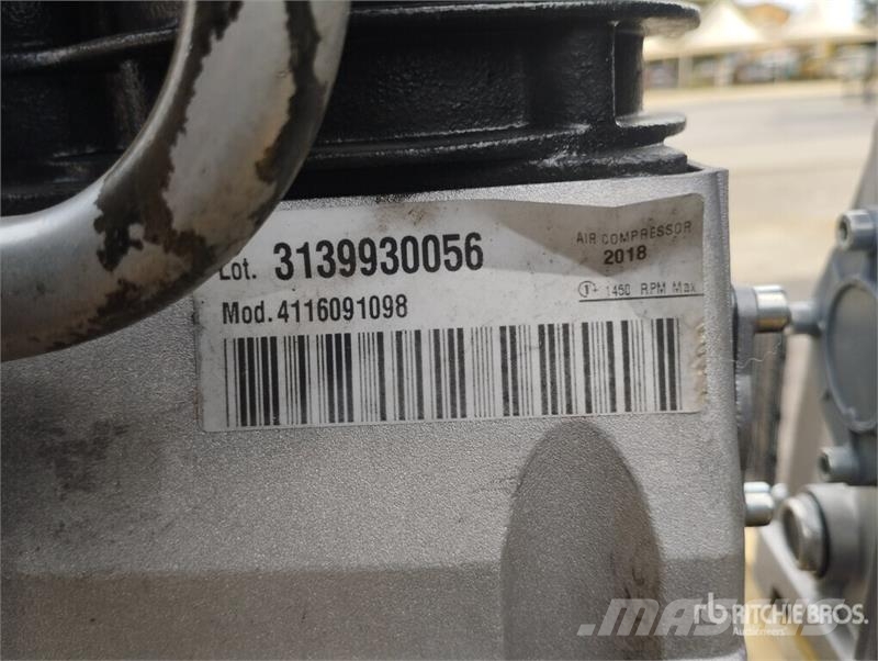 Quantity of (6) Pump Units and Engines Air Compres Kompresszorok