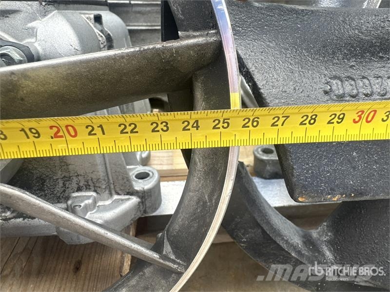 Quantity of (6) Pump Units Air Compressor Компресори