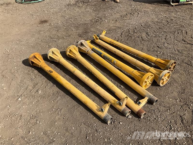 Quantity of (7) Electric GPS Poles for Trimble Pod Műszerek, mérő és automatizáló berendezések