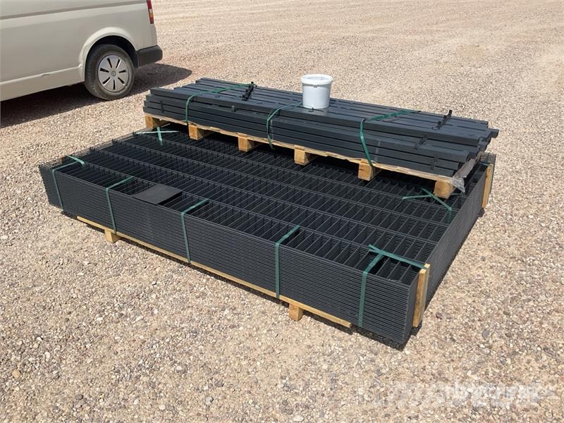 Quantity of 75 Meter (1,83m x 2,50m) Site Fence (U Andet tilbehør