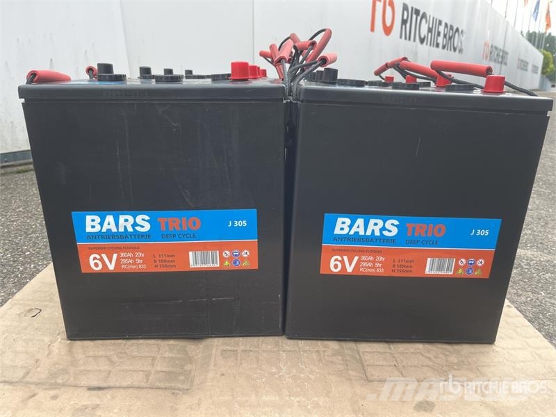 Quantity of (8) Bars J305 6V-360Ah Battery (Unused Andere Zubehörteile