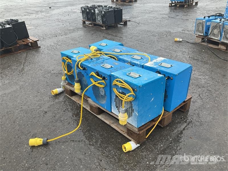  Quantity of (8) Space Heater معدات التسخين والإذابة