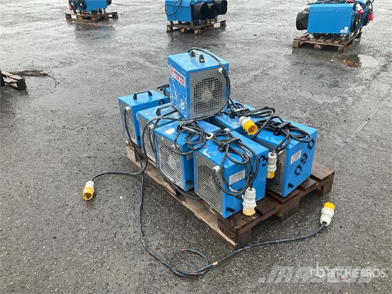  Quantity of (9) Andrew Sykes DE25 Space Heater معدات التسخين والإذابة