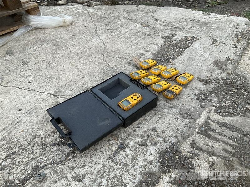 Quantity of (9) Gas Detectors Other components