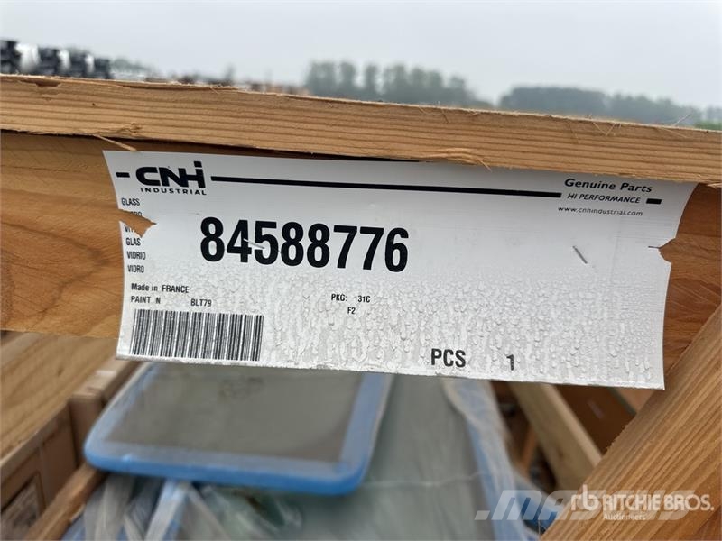  Quantity of CNH Spare Parts (Unused) مكونات أخرى