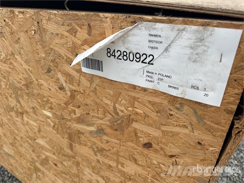  Quantity of CNH Spare Parts (Unused) مكونات أخرى