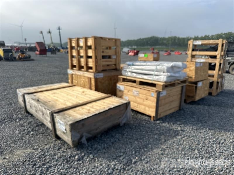  Quantity of CNH Spare Parts (Unused) مكونات أخرى