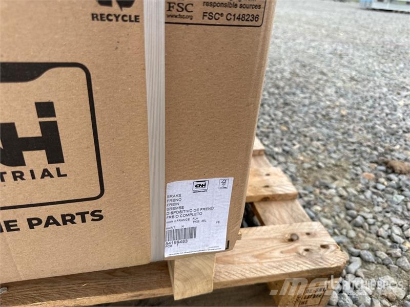  Quantity of CNH Spare Parts (Unused) مكونات أخرى