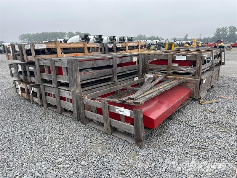  Quantity of CNH Spare Parts (Unused) مكونات أخرى