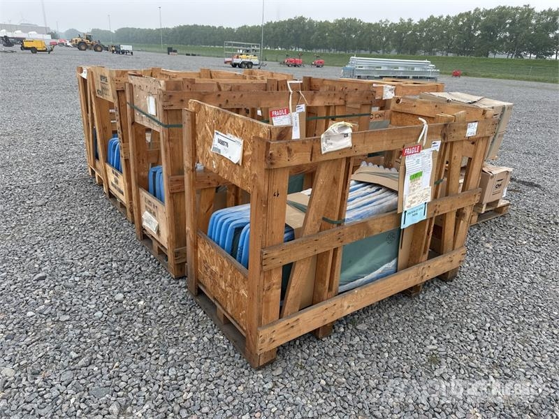  Quantity of CNH Spare Parts (Unused) مكونات أخرى