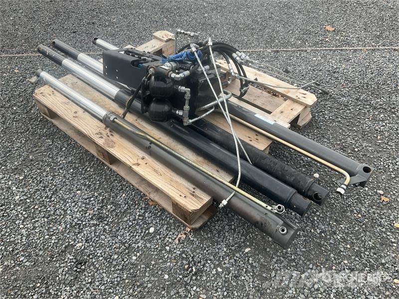  Quantity of Combine Lifting Cylinders with Hydraul مكونات أخرى