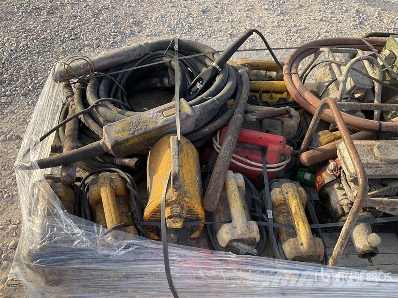 Quantity of Concrete Vibration Machinery Construcción - Otros