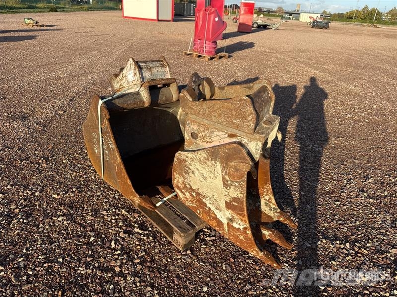  Quantity of Godet Bucket دلاء
