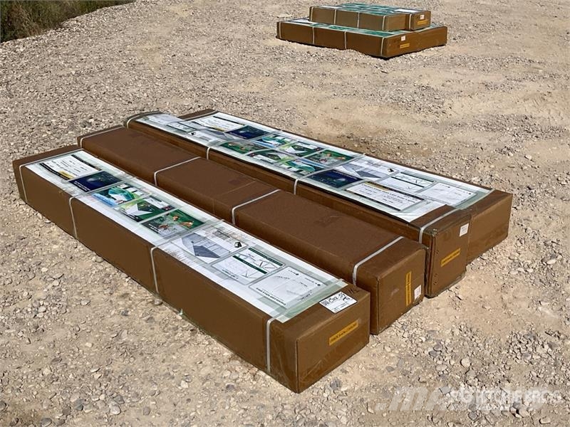 Quantity of LEAPtools LT0306CRC (QTY OF 2)10ft x ماكينات وملحقات مواش أخرى