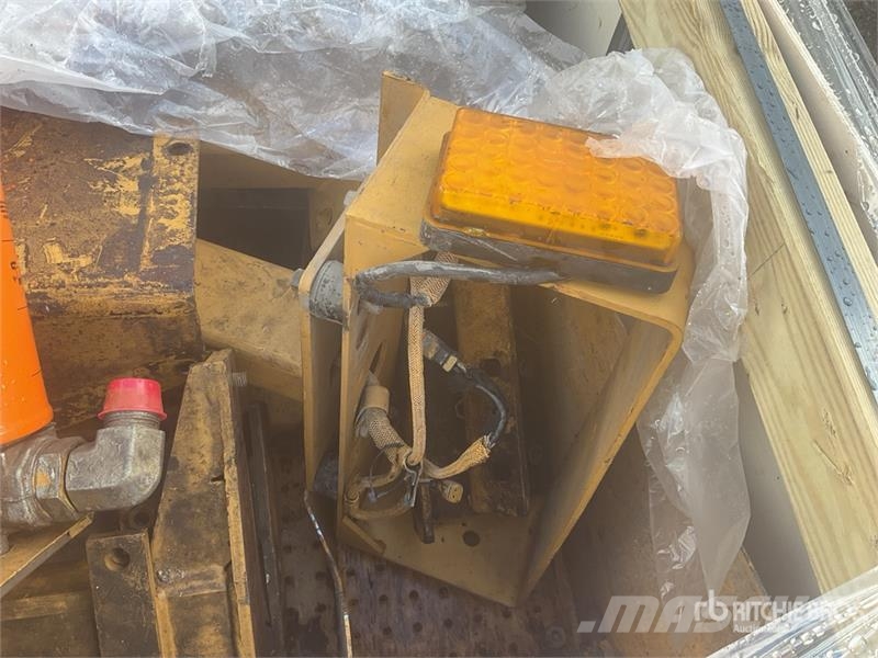 Quantity of Pallet of Misc Parts Other components