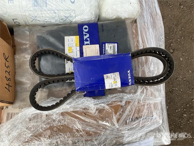 Quantity of Pallet of Misc Parts Other components