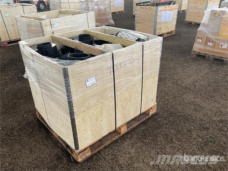 Quantity of Pallet of Misc Parts Other components