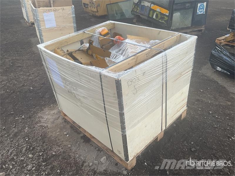 Quantity of Pallet of Misc Parts Other components