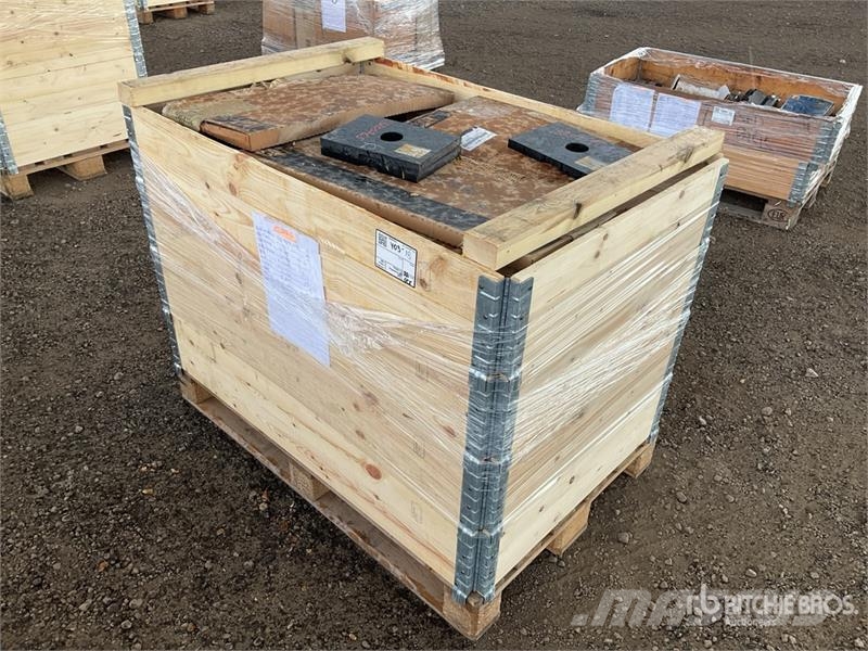 Quantity of Pallet of Misc Parts Other components