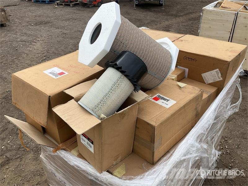 Quantity of Pallet of Misc Parts Other components