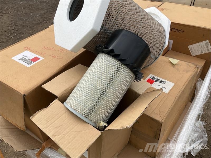 Quantity of Pallet of Misc Parts Other components