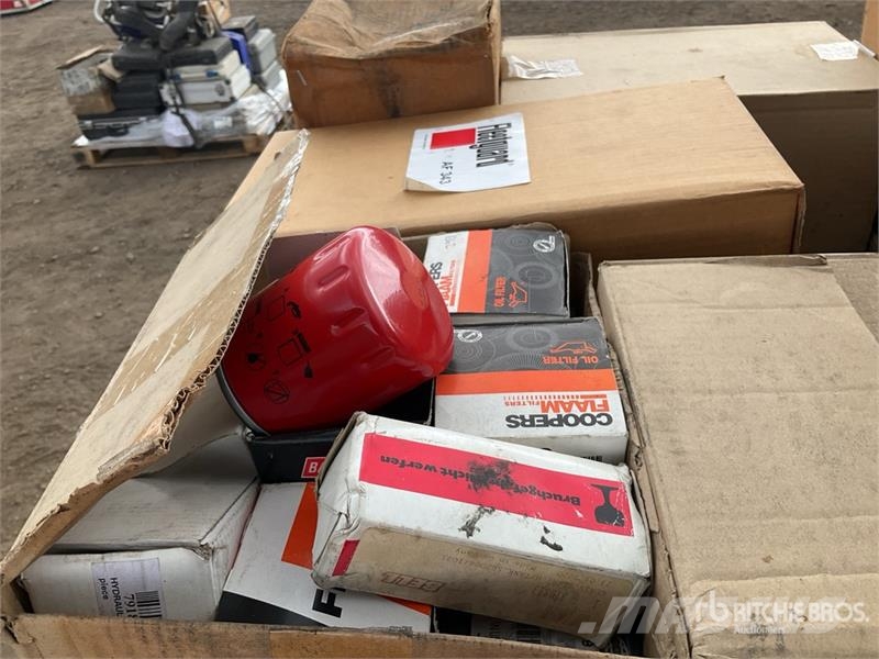 Quantity of Pallet of Misc Parts Other components