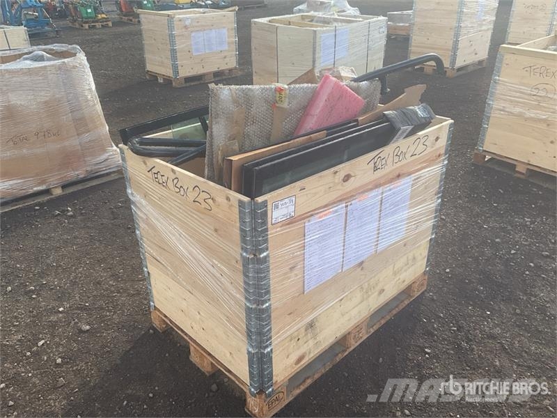 Quantity of Pallet of Misc Parts Other components