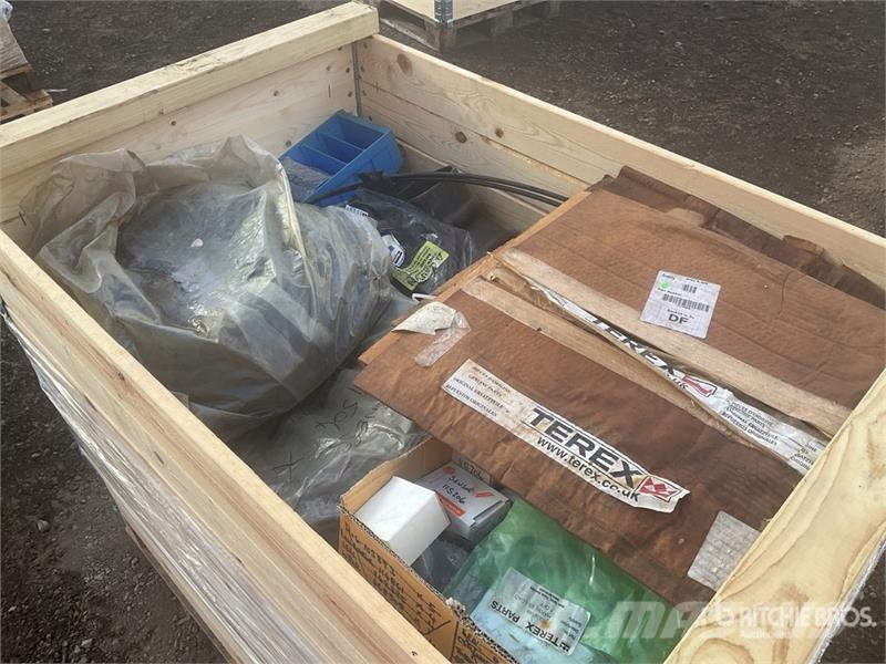 Quantity of Pallet of Misc Parts Other components