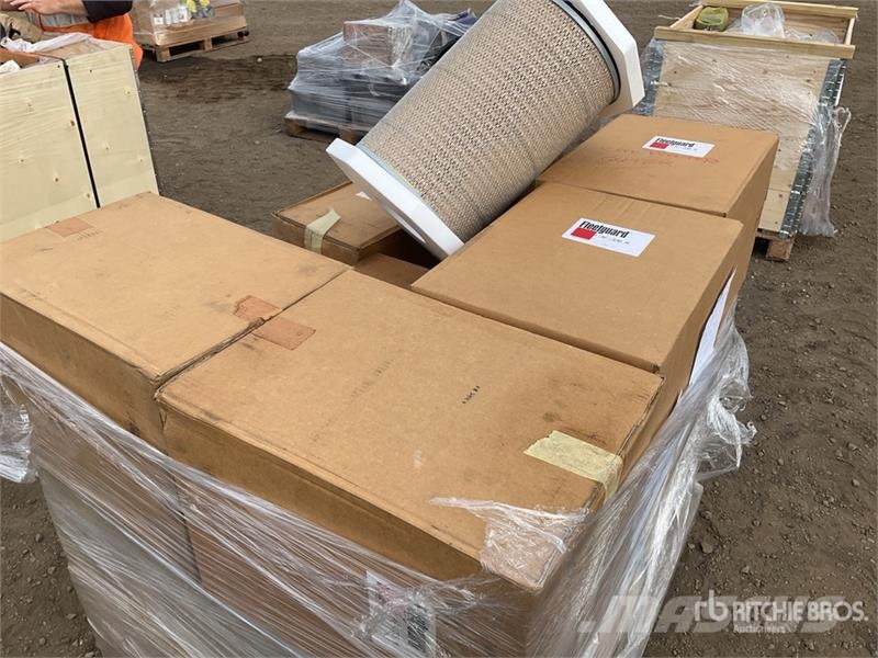 Quantity of Pallet of Misc Parts Other components