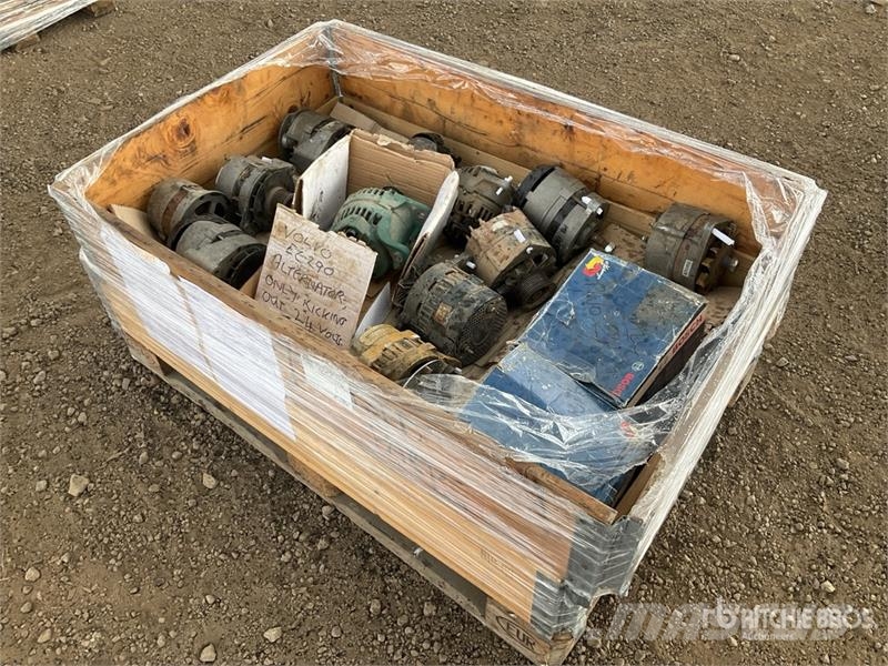 Quantity of Pallet of Misc Parts Other components