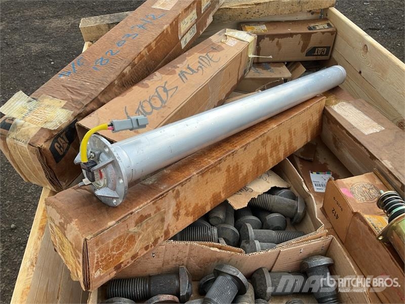 Quantity of Pallet of Misc Parts Other components