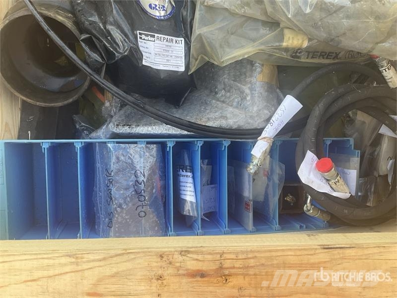 Quantity of Pallet of Misc Parts Other components