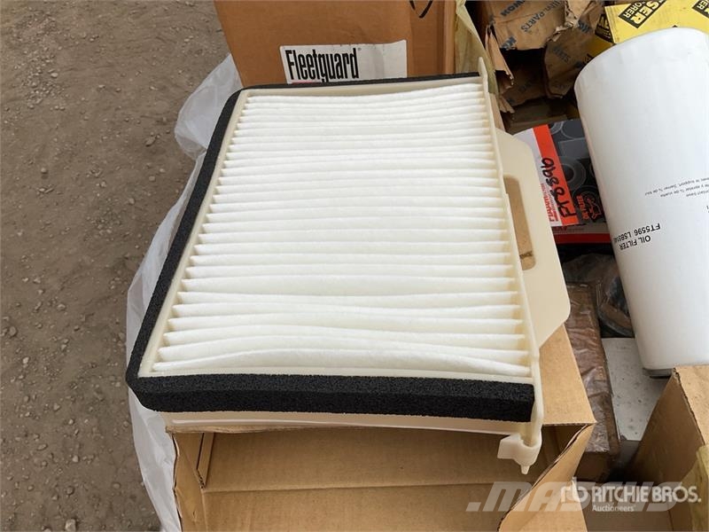 Quantity of Pallet of Misc Parts Other components