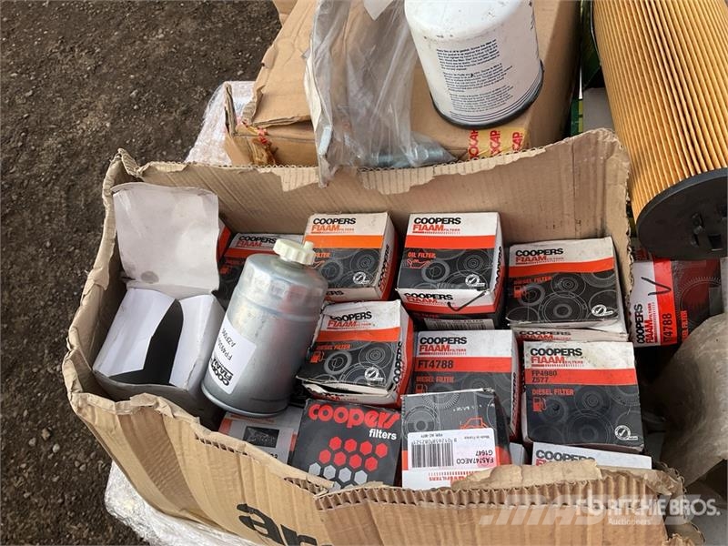 Quantity of Pallet of Misc Parts Other components