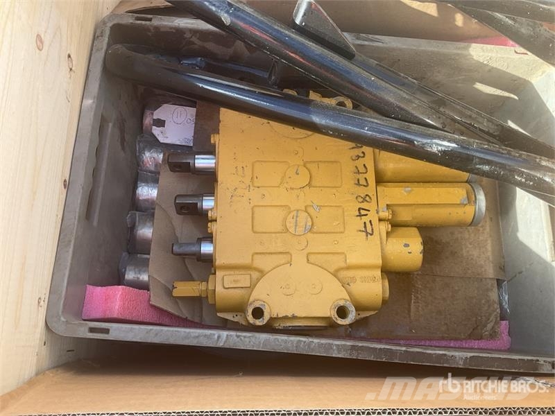 Quantity of Pallet of Misc Parts Other components