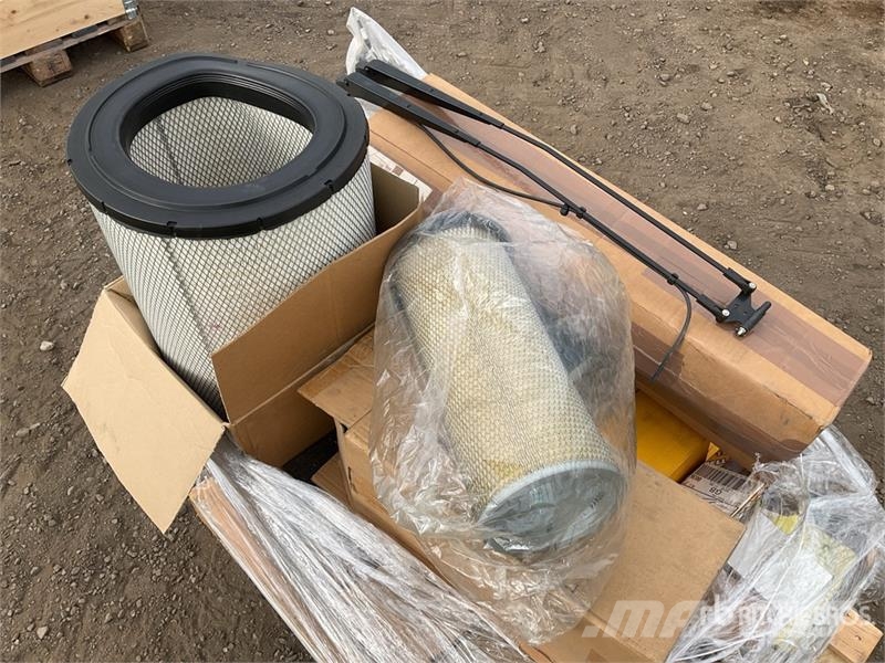 Quantity of Pallet of Misc Parts Other components