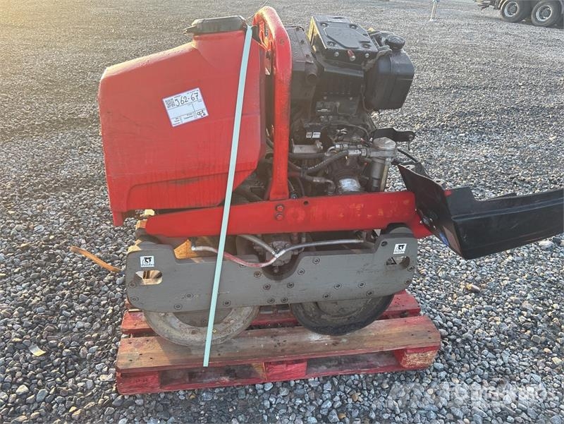  Quantity of Rental Equipment Smooth Drum Compactor Trilrolwalsen