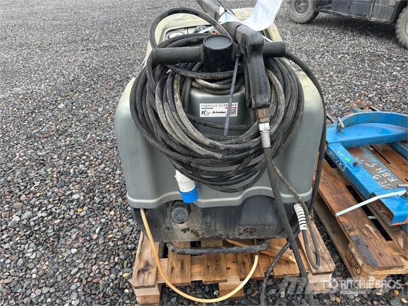  Quantity Of Rental Equipment Andre komponenter