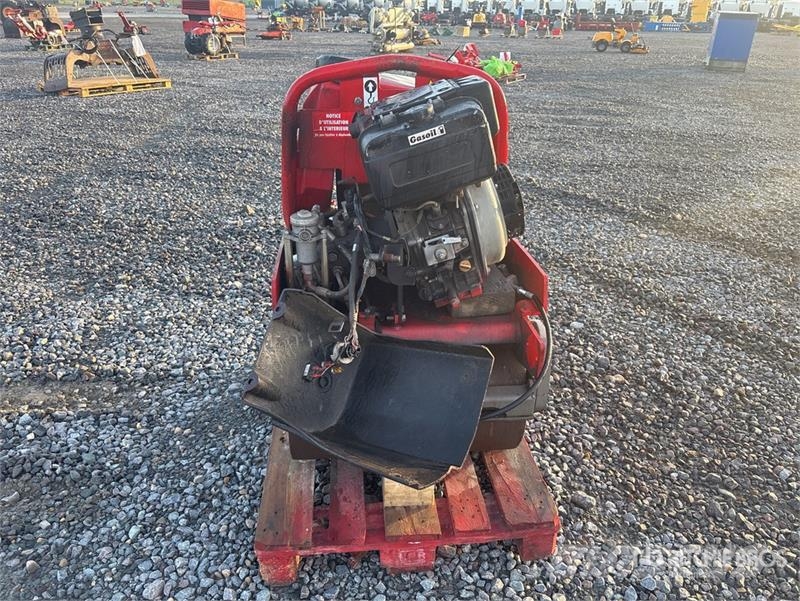  Quantity of Rental Equipment Smooth Drum Compactor Trilrolwalsen