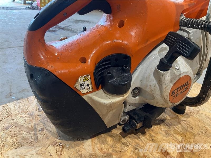  Quantity of Stihl Cut-Off Saw Andere Zubehörteile