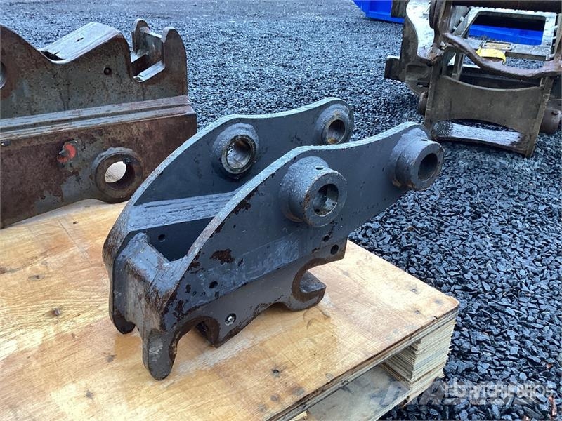 Quick Coupler - Fits Volvo EC35D Quick connectors