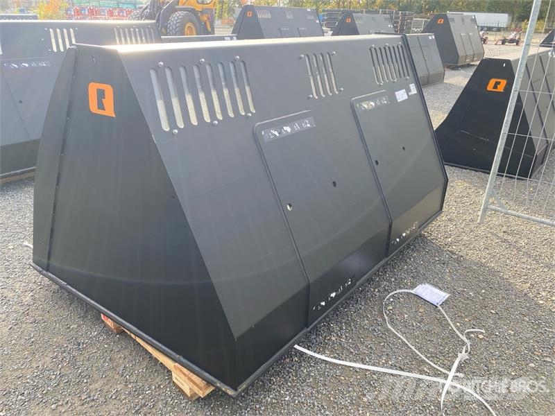 Quicke VXL+ 245 Bucket (Unused) ماكينات زراعية - غير ذلك