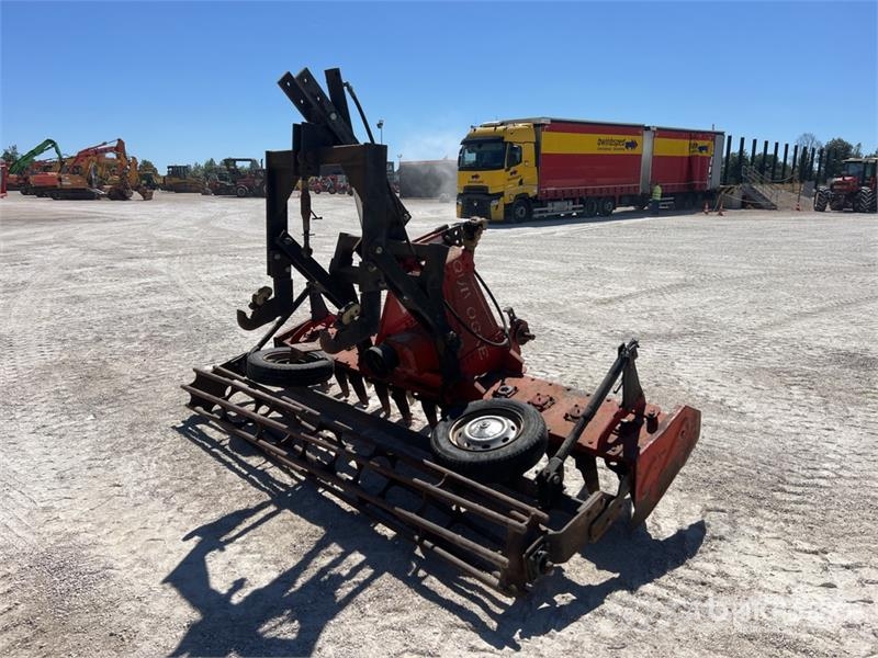 Quivogne 2600 mm 3-Point Herse Rotative Power Harrow Rotorkopeggen / rototillers
