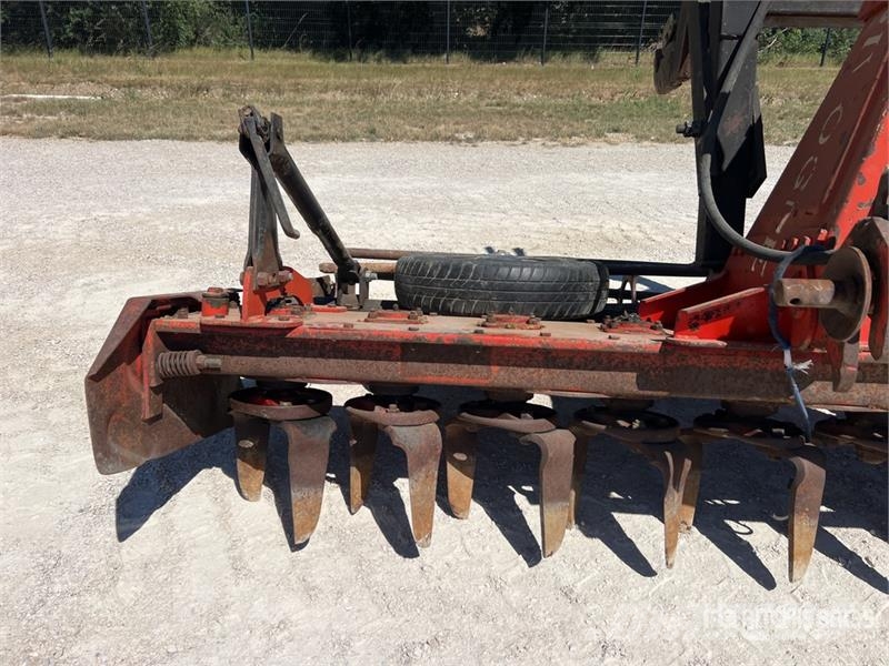 Quivogne 2600 mm 3-Point Herse Rotative Power Harrow Rotorkopeggen / rototillers
