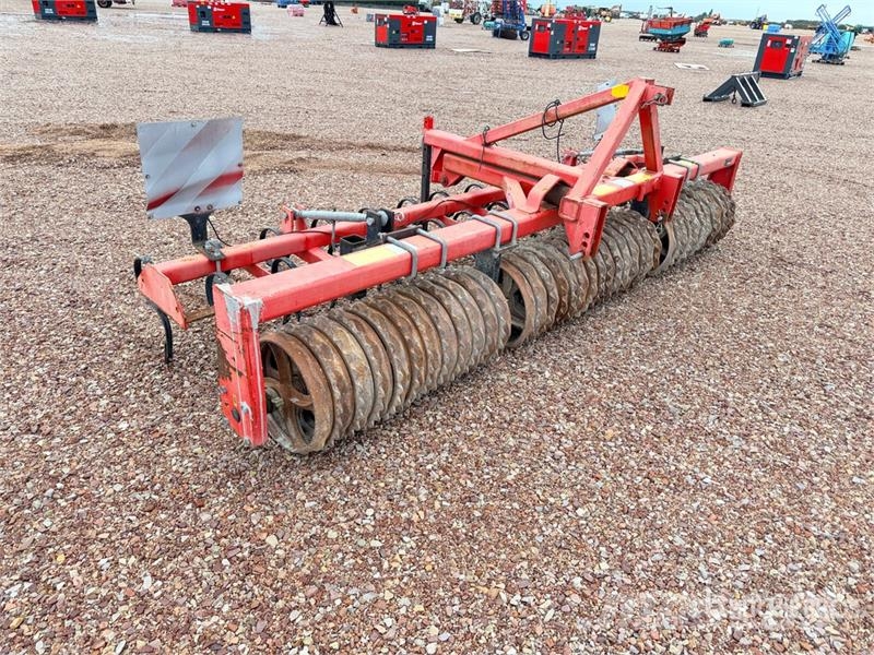 Quivogne RLP400 4 m Tines And Croskill ondule steel roller Hengerek