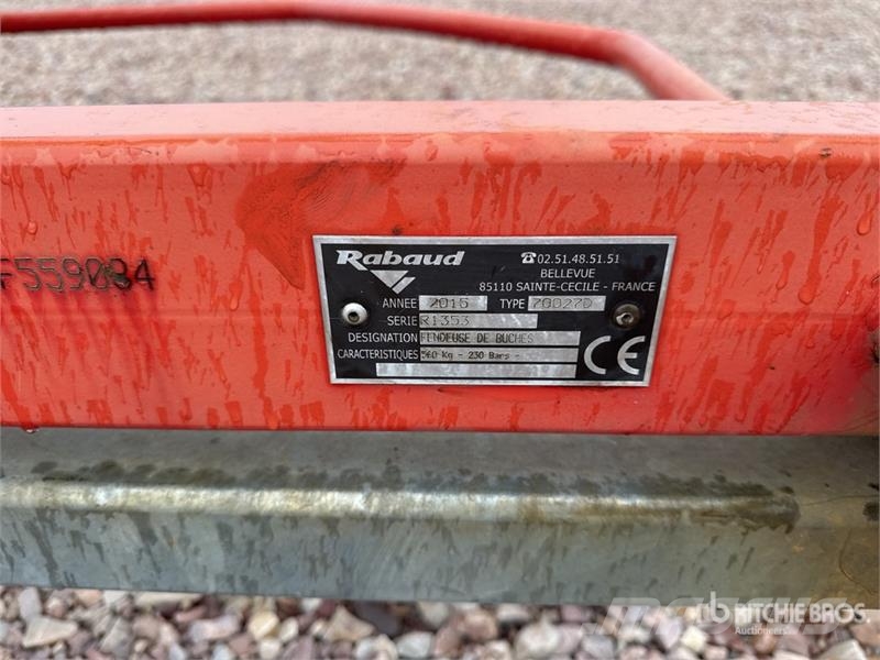 Rabaud 70027D Gasoline Fendeuse De Buches Sur Essieu S/A Pilkekoneet, klapikoneet, hakkurit ja sirkkelit