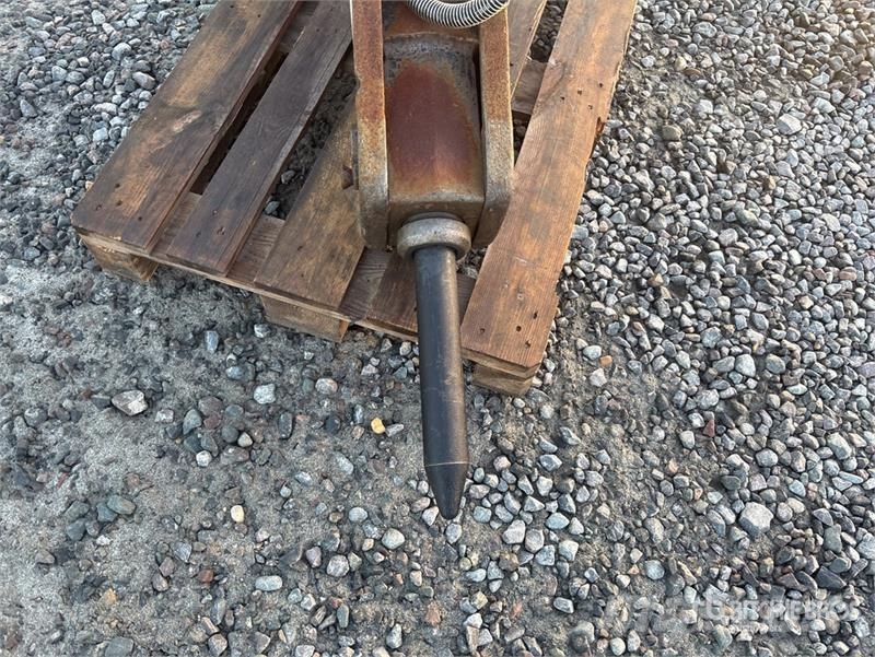Rammer S23 Hydraulic Breaker Hammer / Brecher