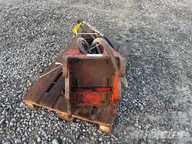 Rammer S23 Q/C Hydraulic Breaker Hamers en brekers